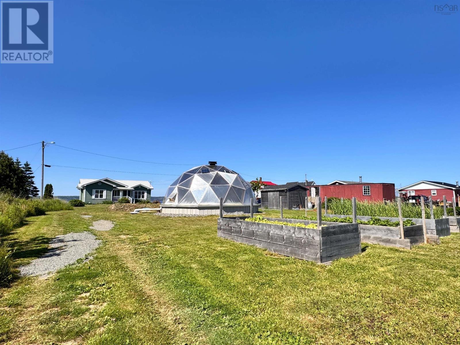 Property 39 of 48 of 48 Seaview Drive