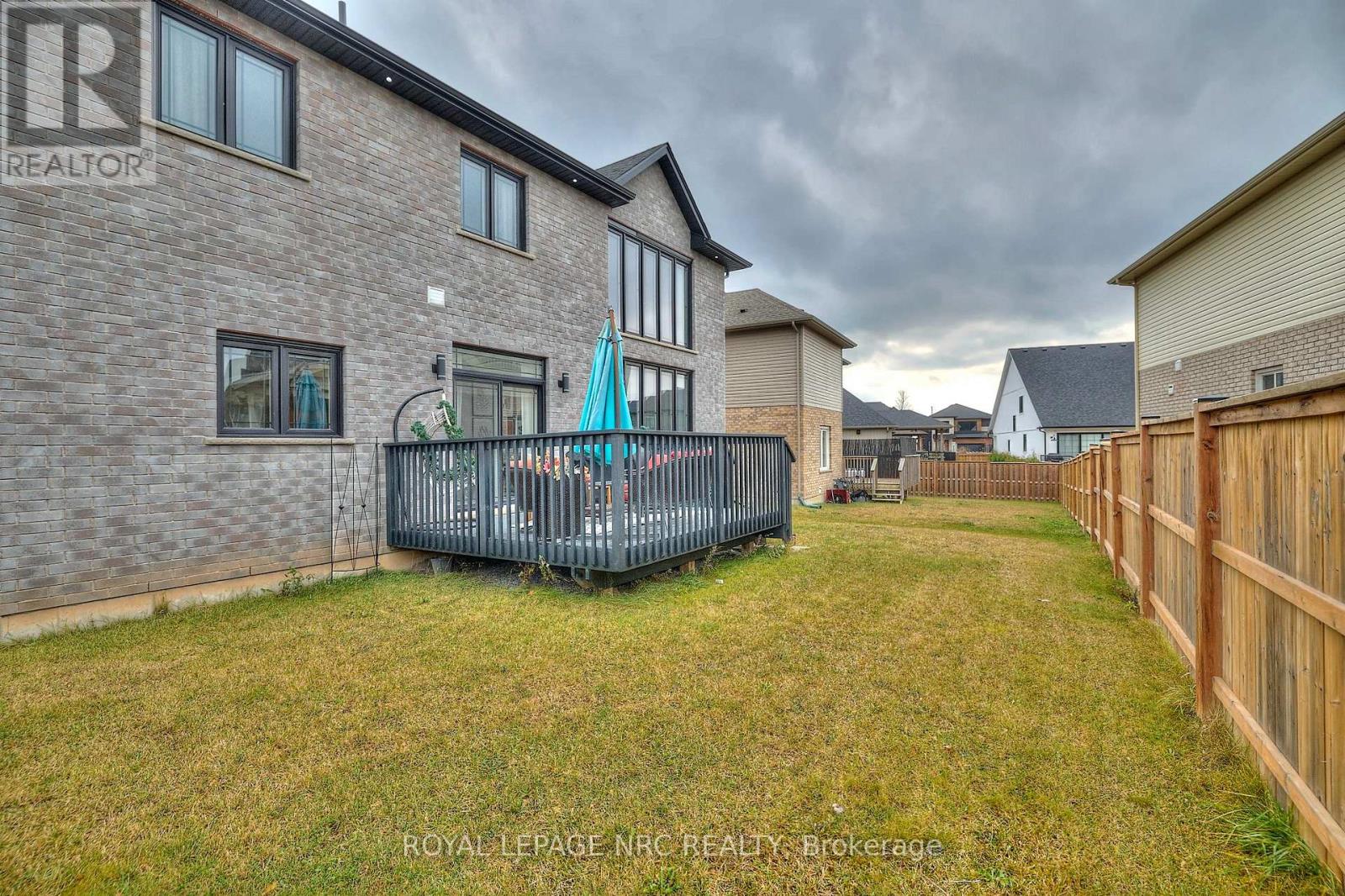 31 BERGENSTEIN CRES CRESCENT - 49
