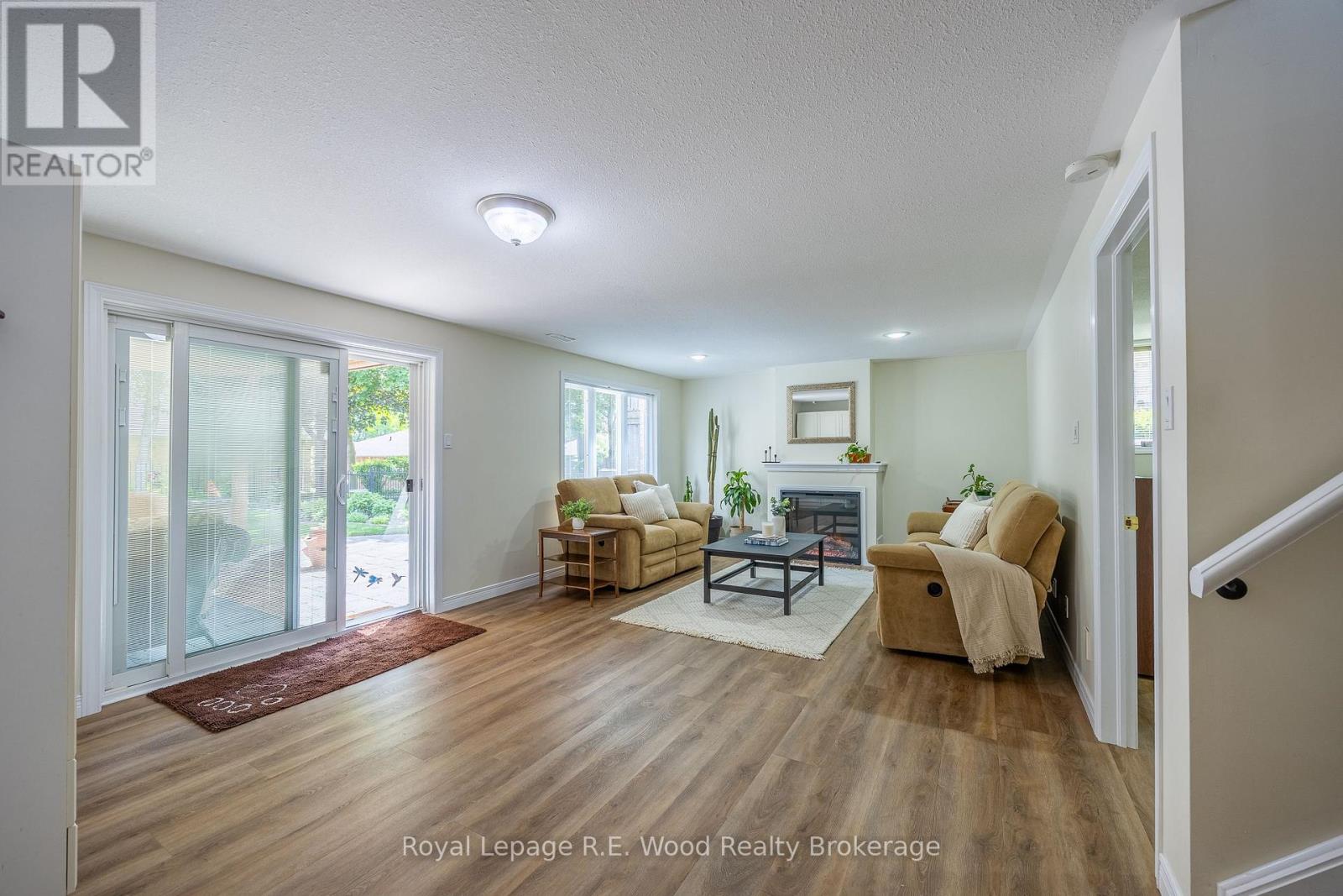 5-bedroom home for sale at 36 WOODLAND CRESCENT, Tillsonburg ON · photo 27 of 49
