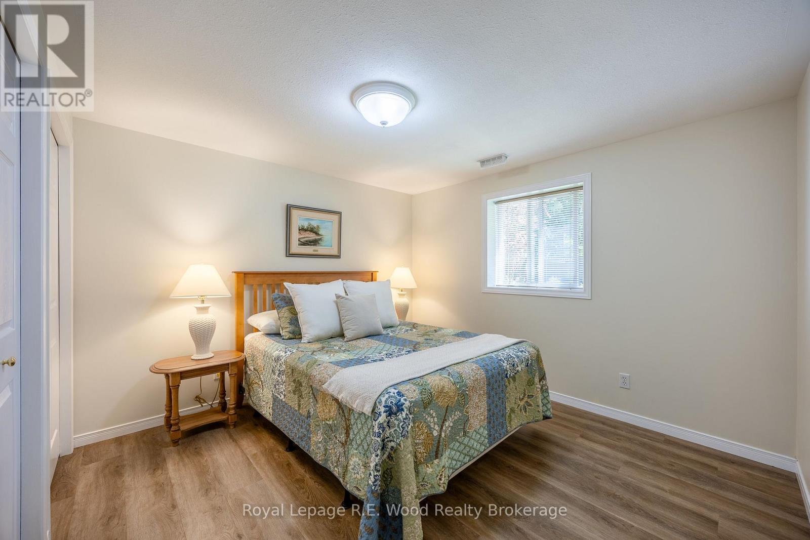 5-bedroom home for sale at 36 WOODLAND CRESCENT, Tillsonburg ON · photo 35 of 49