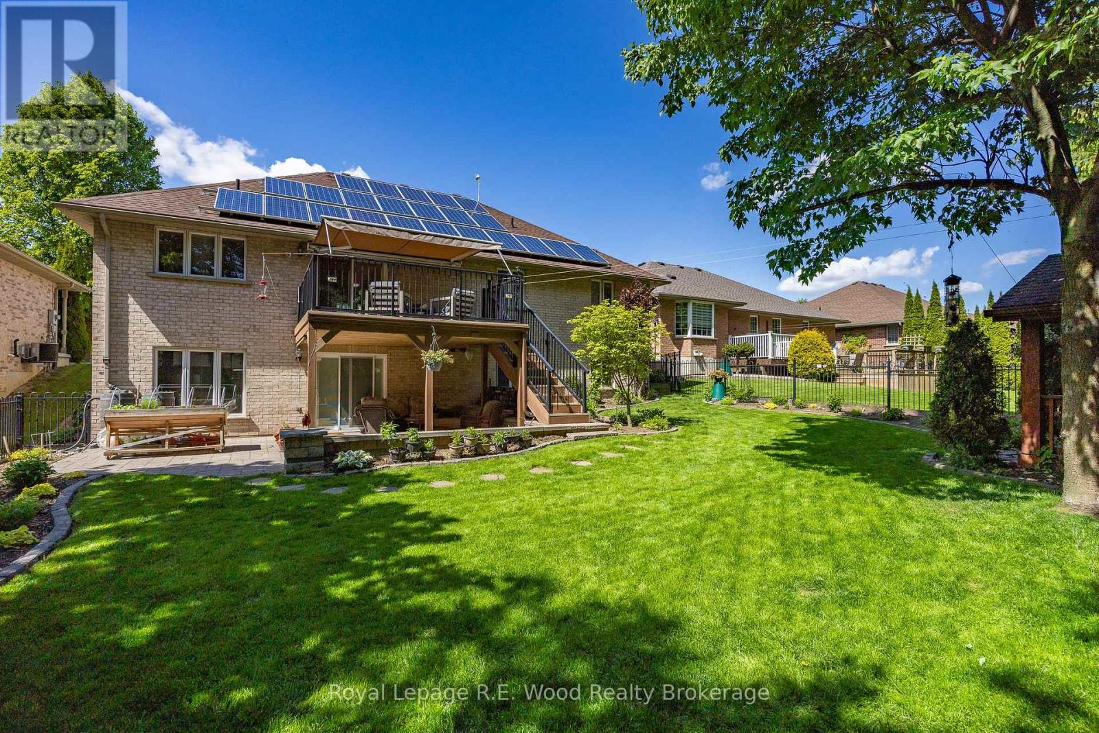 5-bedroom home for sale at 36 WOODLAND CRESCENT, Tillsonburg ON · photo 41 of 49