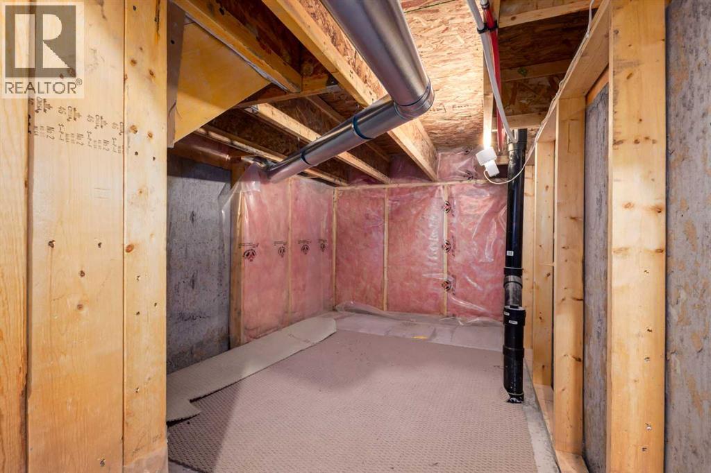 Single Family House 5 Level for Sale in  Copperfield Court SE Copperfield Calgary 