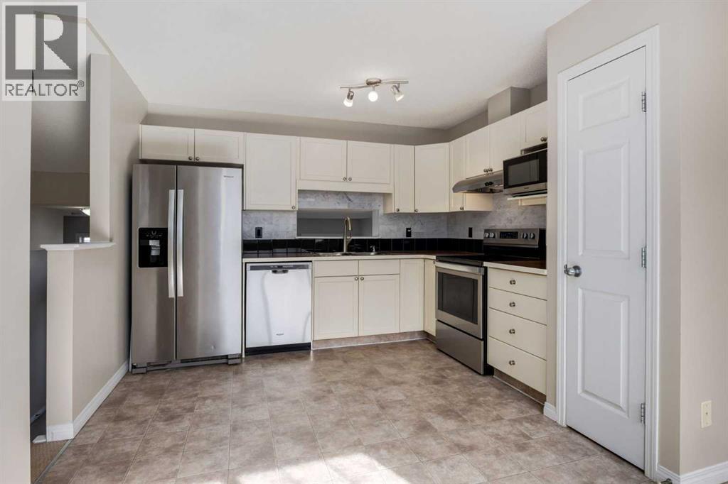 Single Family House 5 Level for Sale in  Copperfield Court SE Copperfield Calgary 