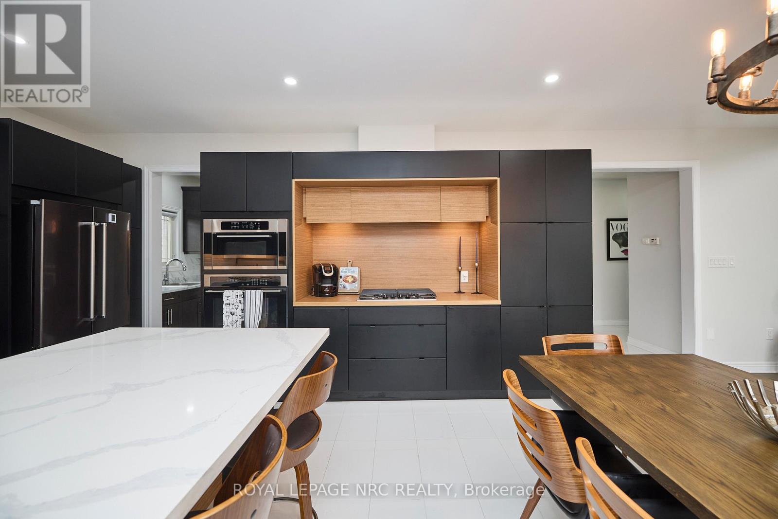 31 BERGENSTEIN CRES CRESCENT - 20