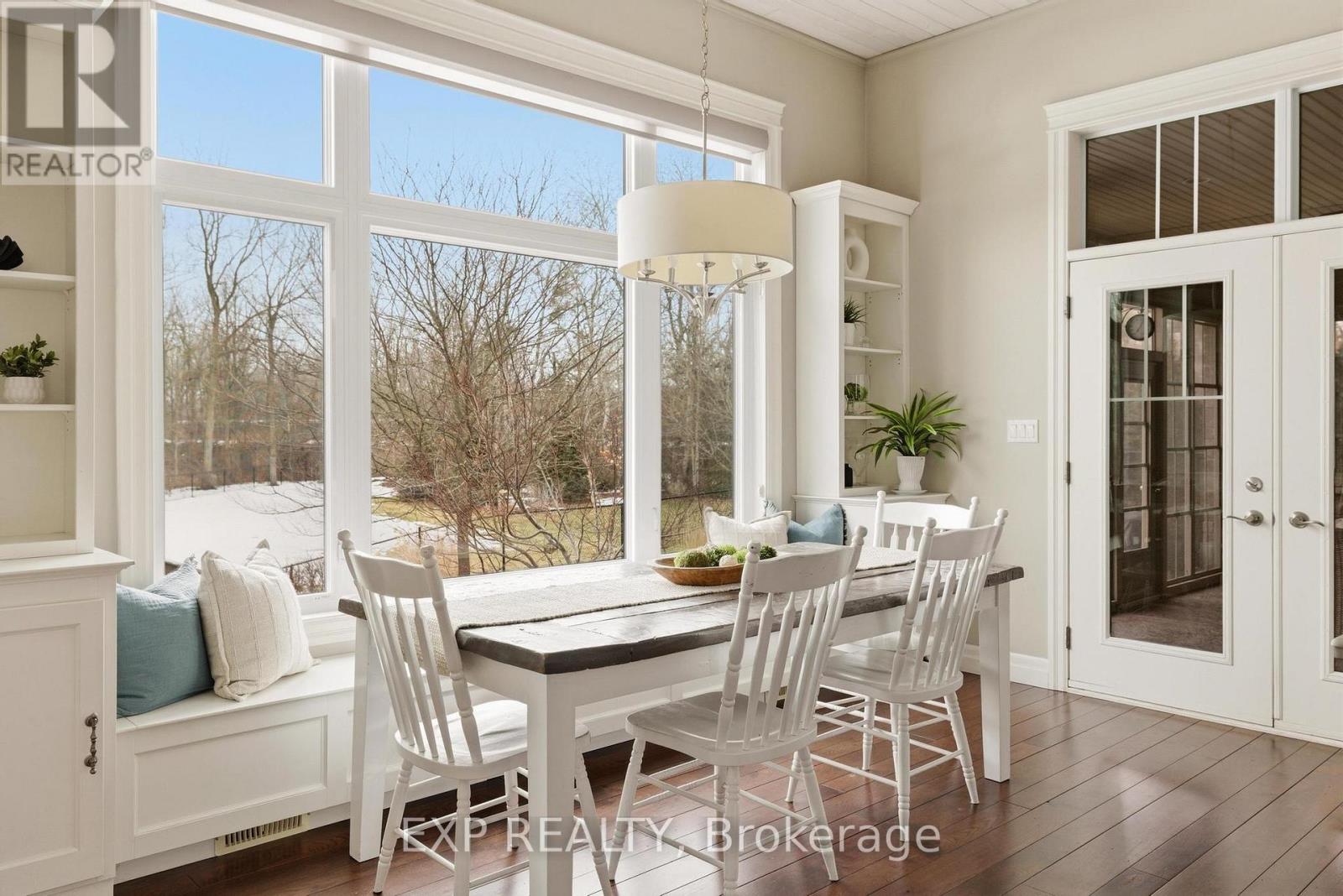 46 WOODSIDE DRIVE - 12