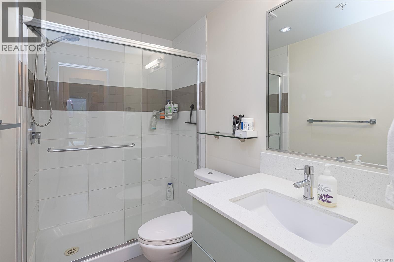 308 286 Wilfert Rd, View Royal