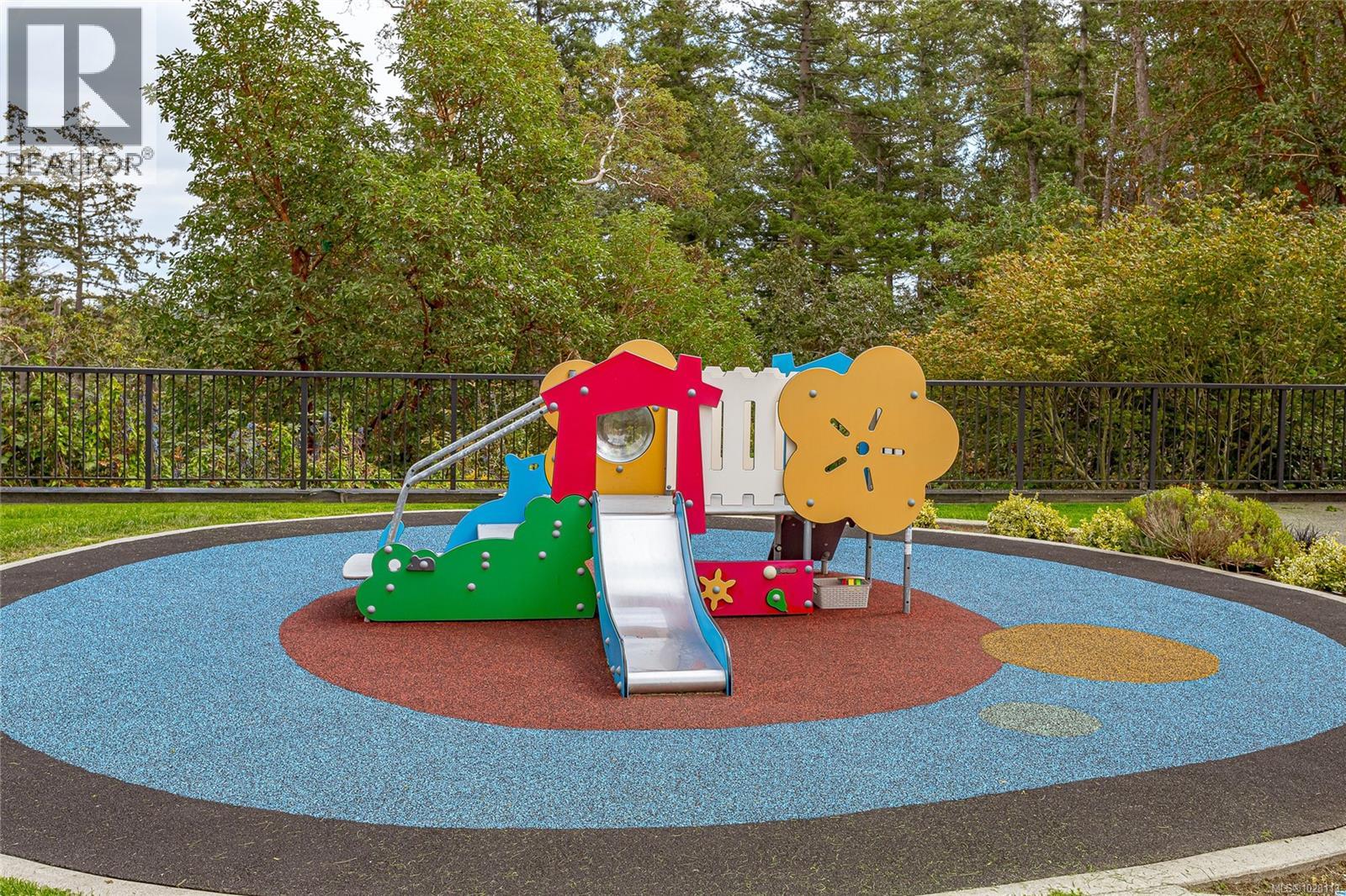 #308 286 Wilfert Rd - 28