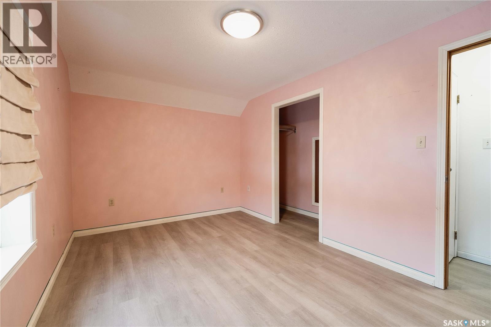 1037 3rd AVENUE NE - 31