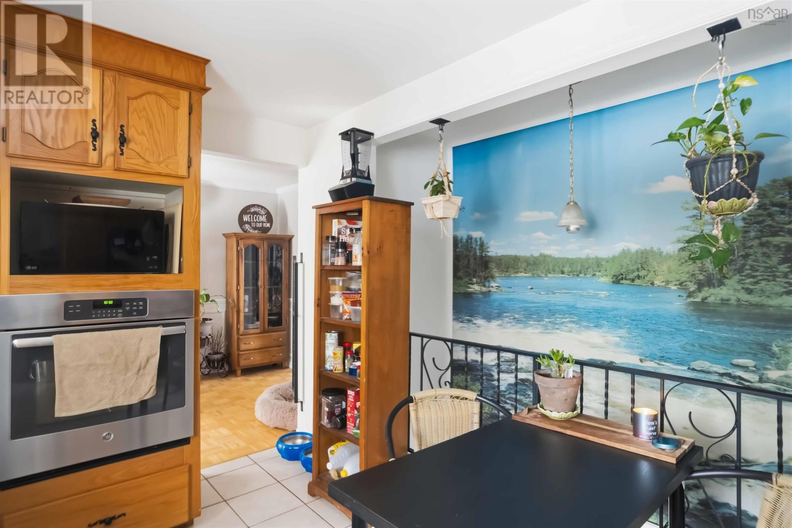 Property 8 of 30 of 33 Henshaw Drive