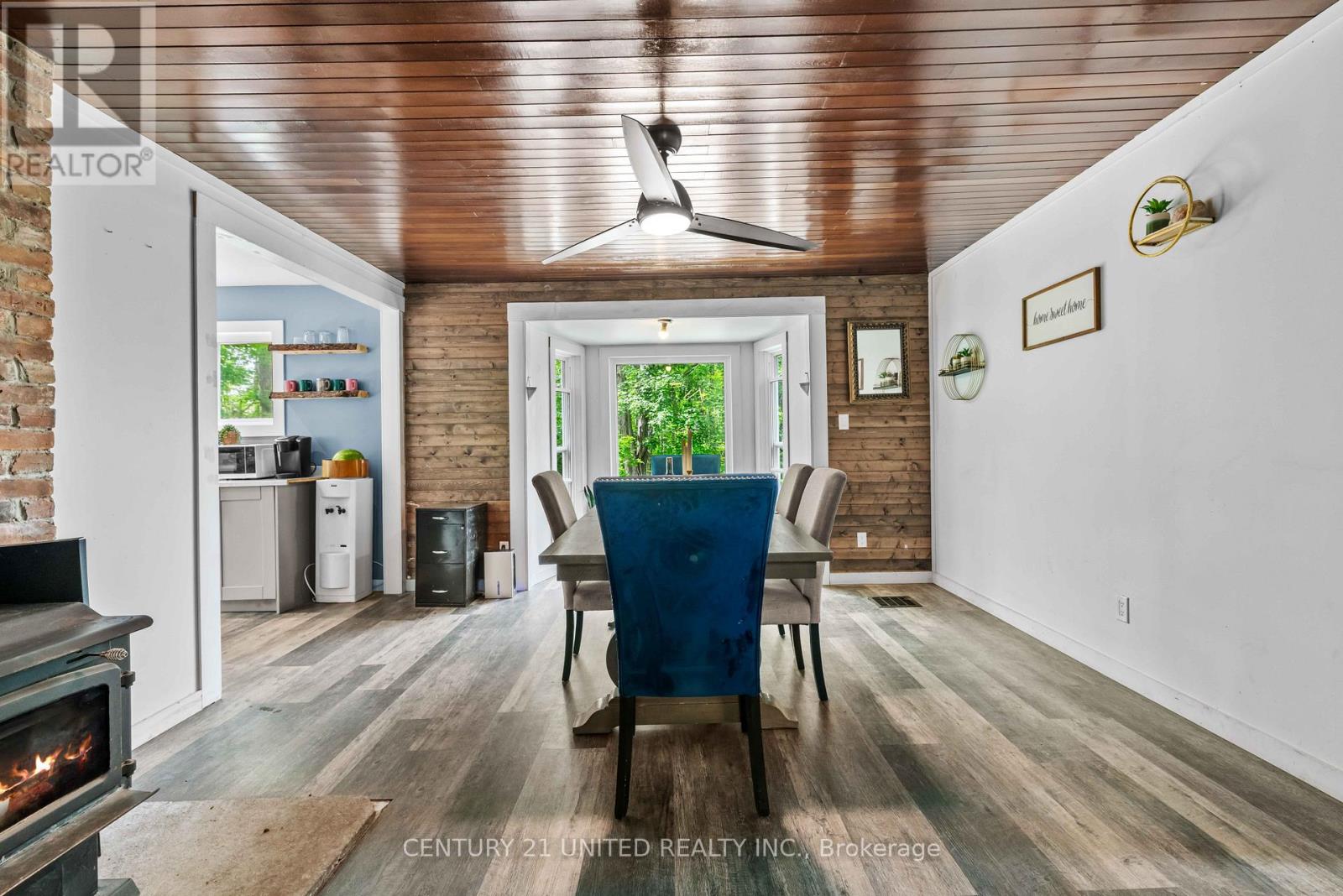 8 LIBRARY ROAD - 8