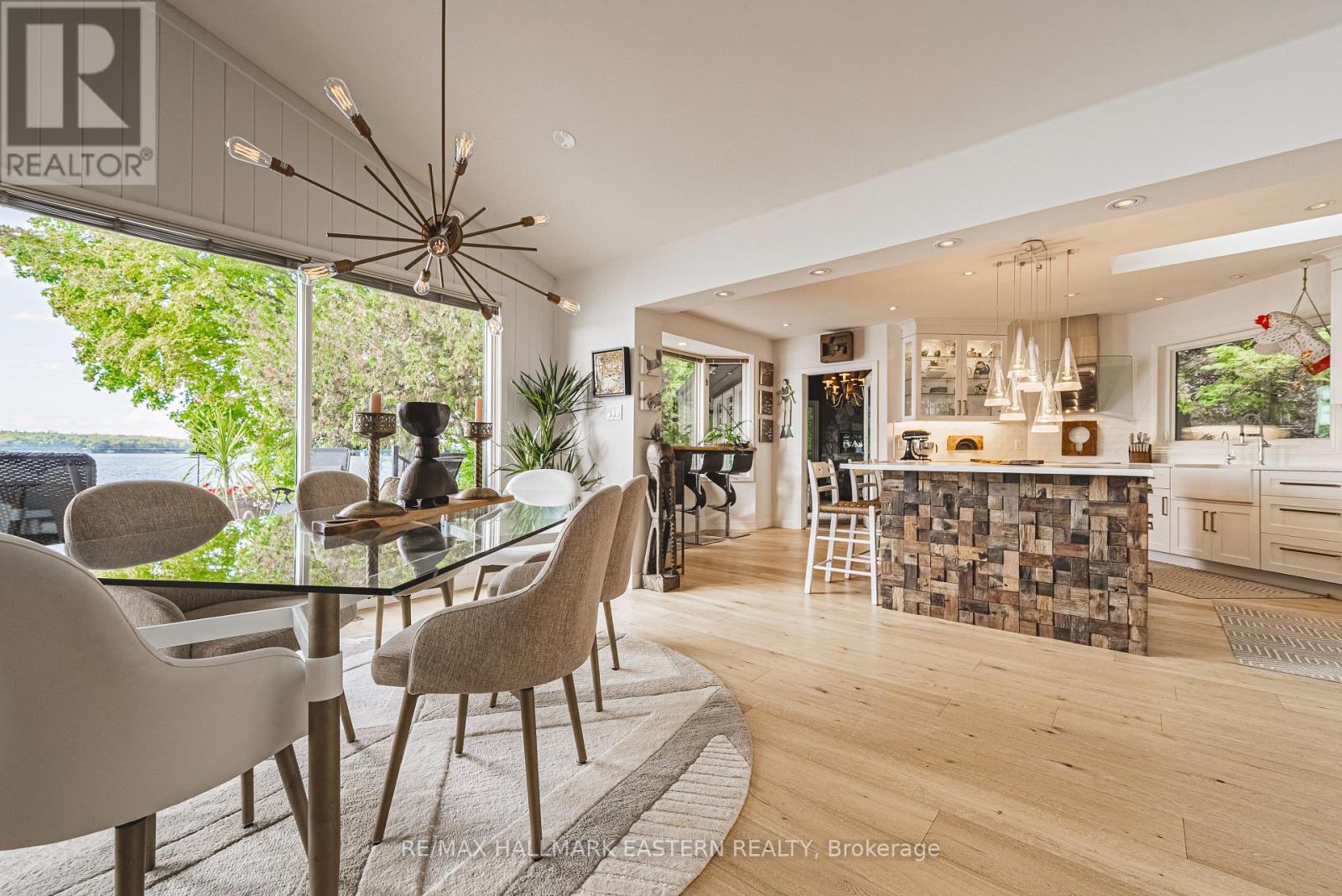 1052 TEDFORD LANE - 1