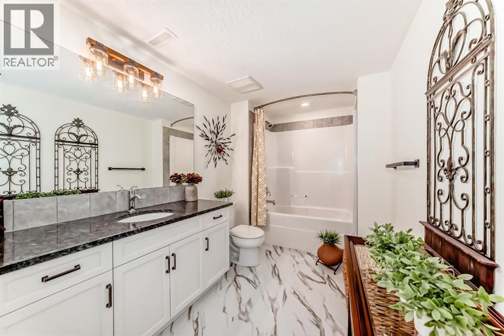 44 Riviera Way, Cochrane