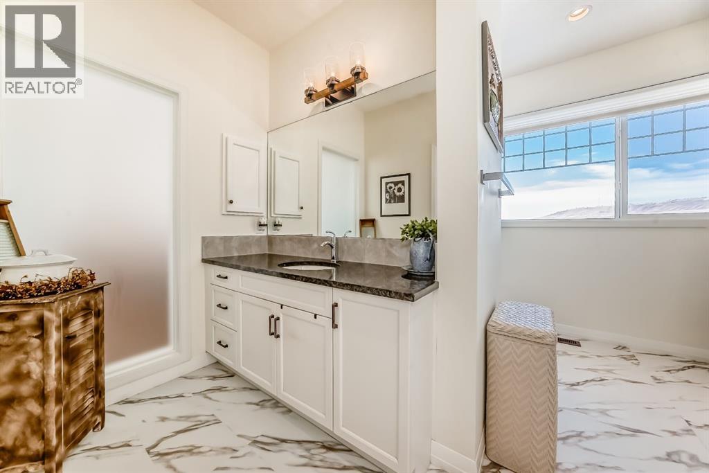 44 Riviera Way, Cochrane