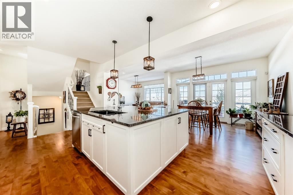 44 Riviera Way, Cochrane