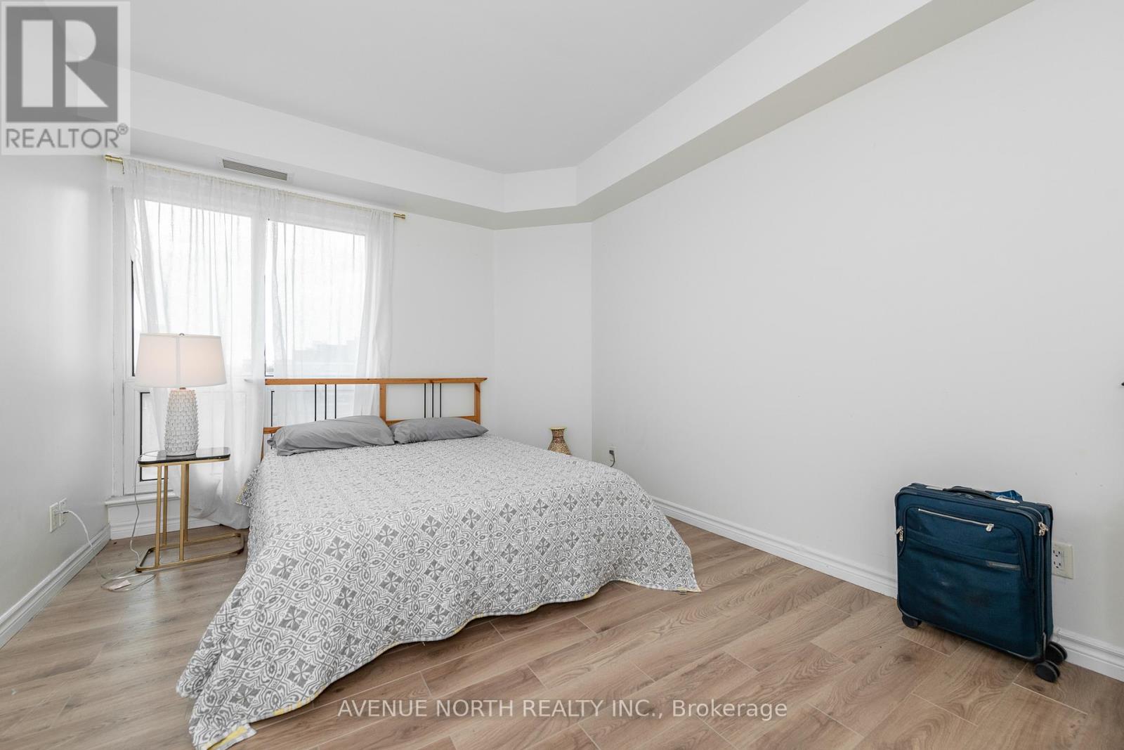 912 - 200 RIDEAU STREET — photo 22