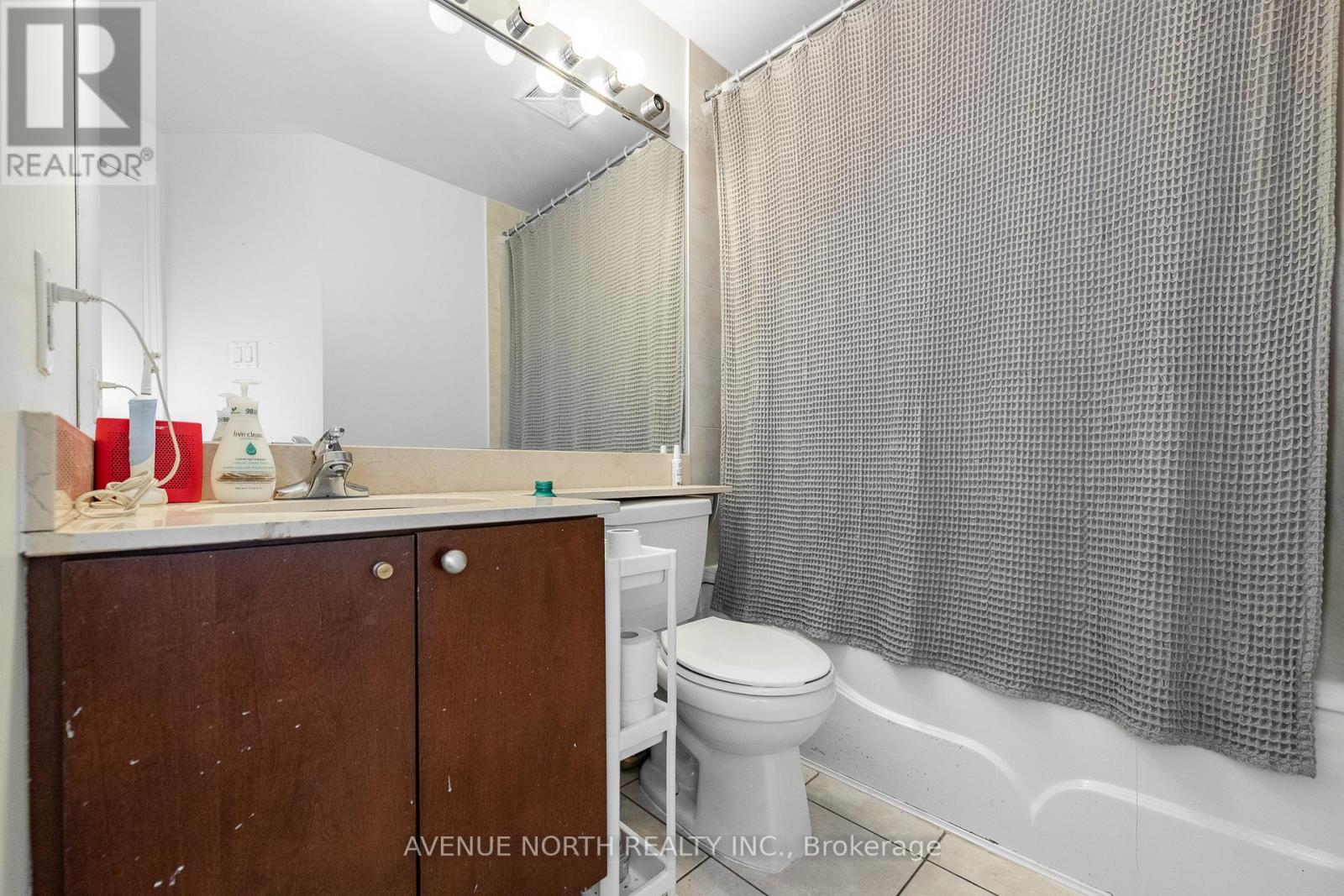 912 - 200 RIDEAU STREET — photo 24
