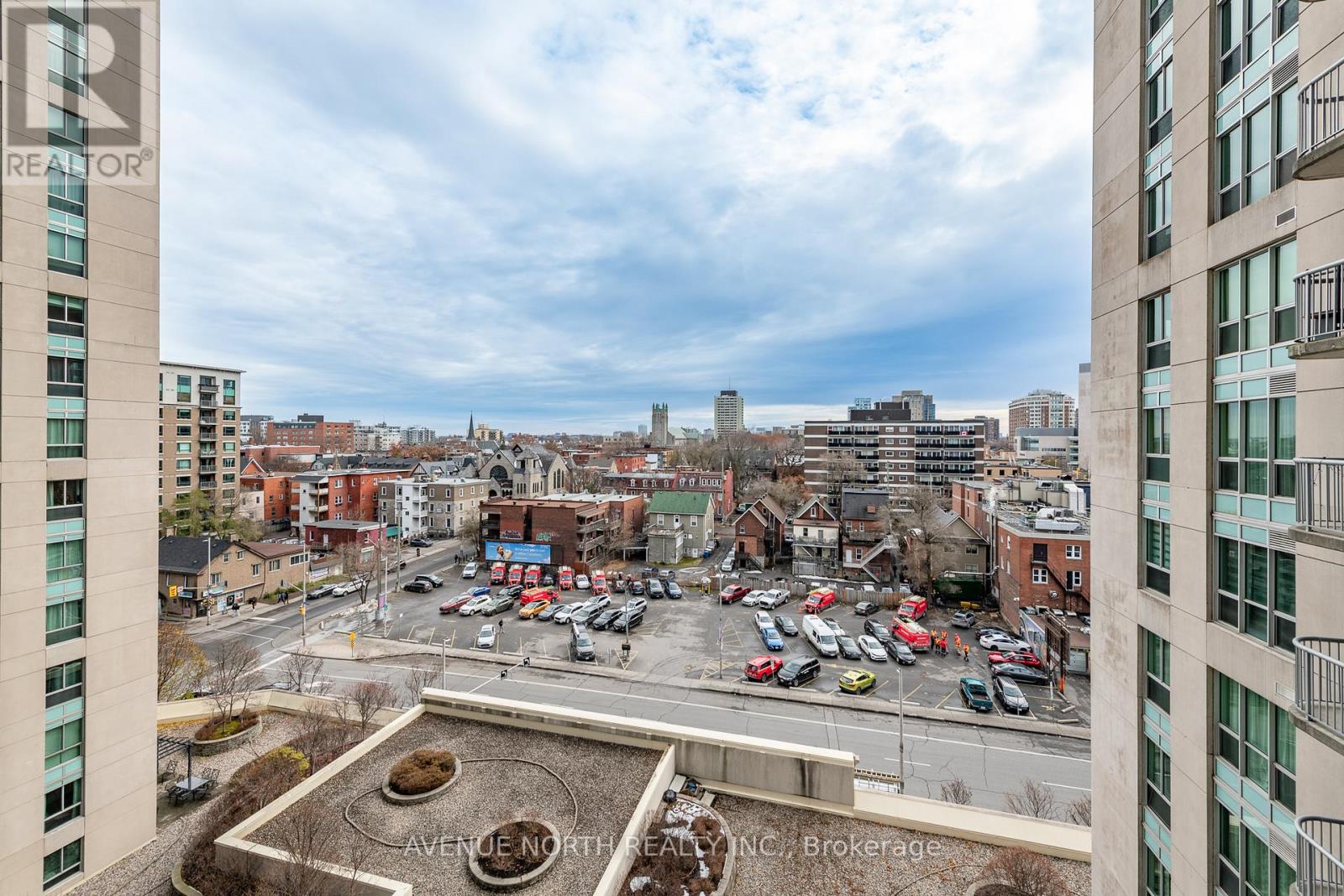 912 - 200 RIDEAU STREET — photo 33