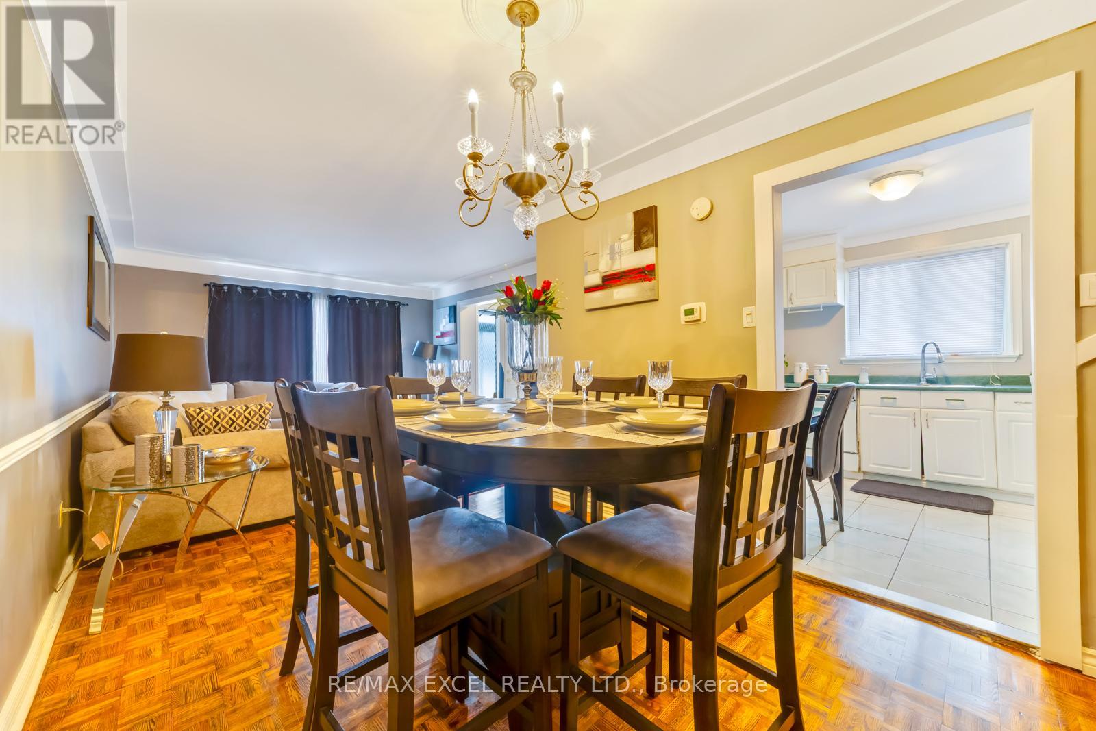 57 LOWRY SQUARE - 8