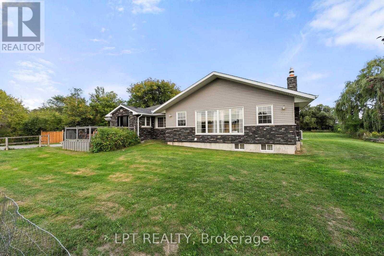 1109 RAVENSHOE ROAD - 43