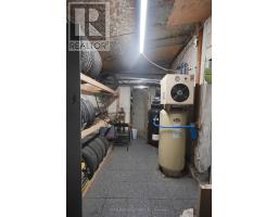 811 Lakeshore Road E, Mississauga, ON L5E1C8 Photo 6