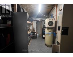 811 Lakeshore Road E, Mississauga, ON L5E1C8 Photo 11