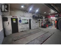 811 Lakeshore Road E, Mississauga, ON L5E1C8 Photo 16