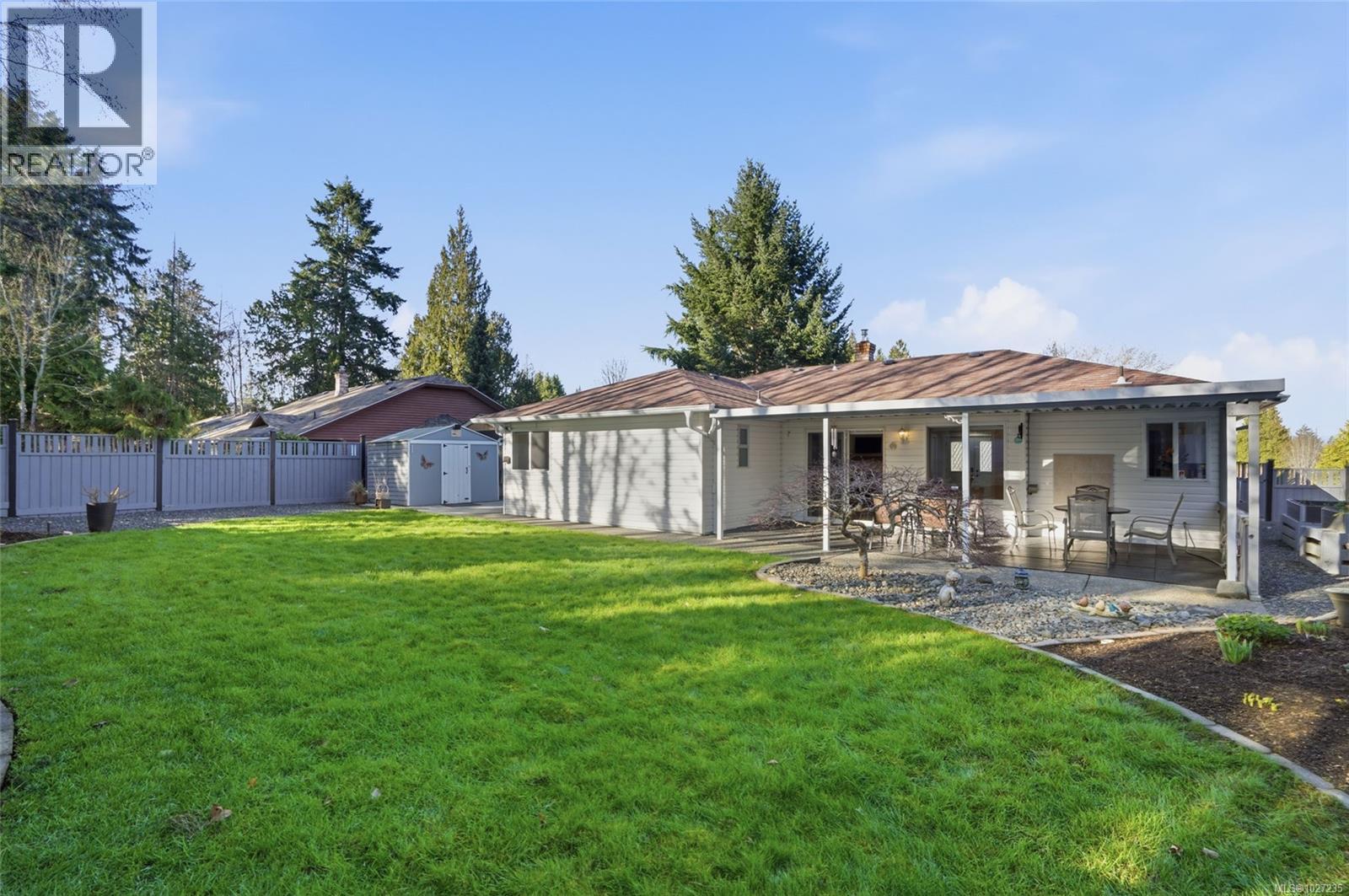 1148 CLUBHOUSE DR - 5