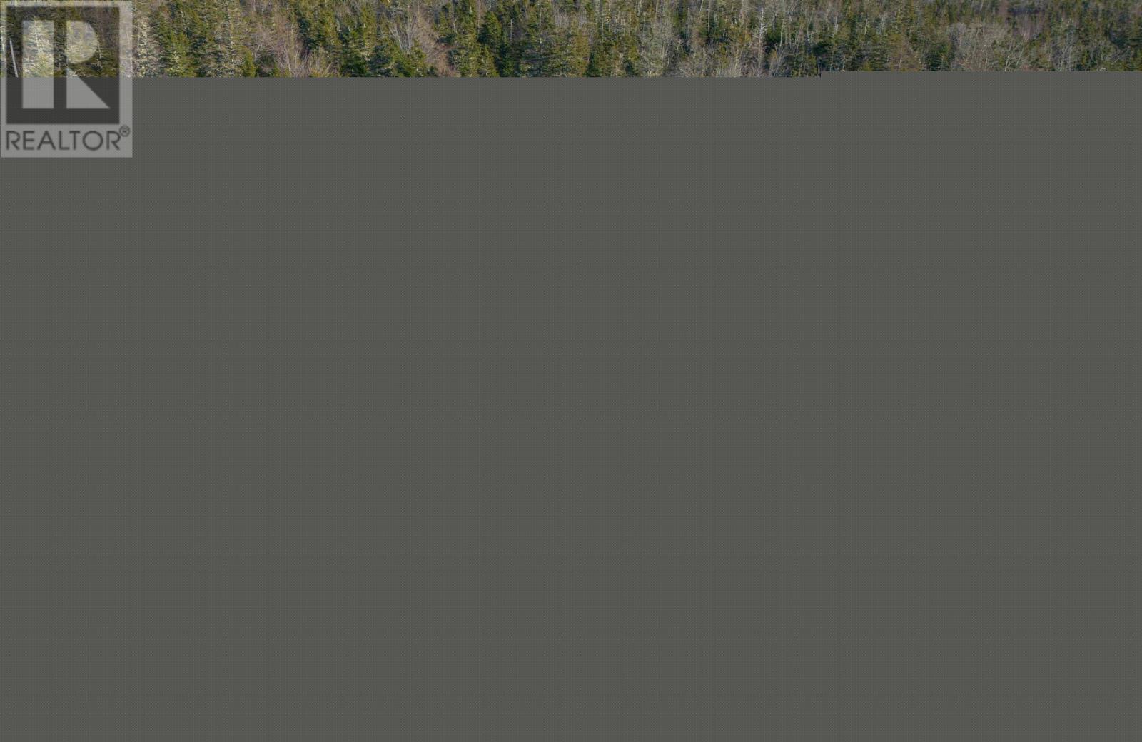 Property 27 of 31 of 647 East Green Harbour