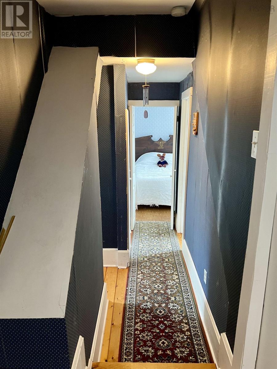 Property 16 of 31 of 647 East Green Harbour