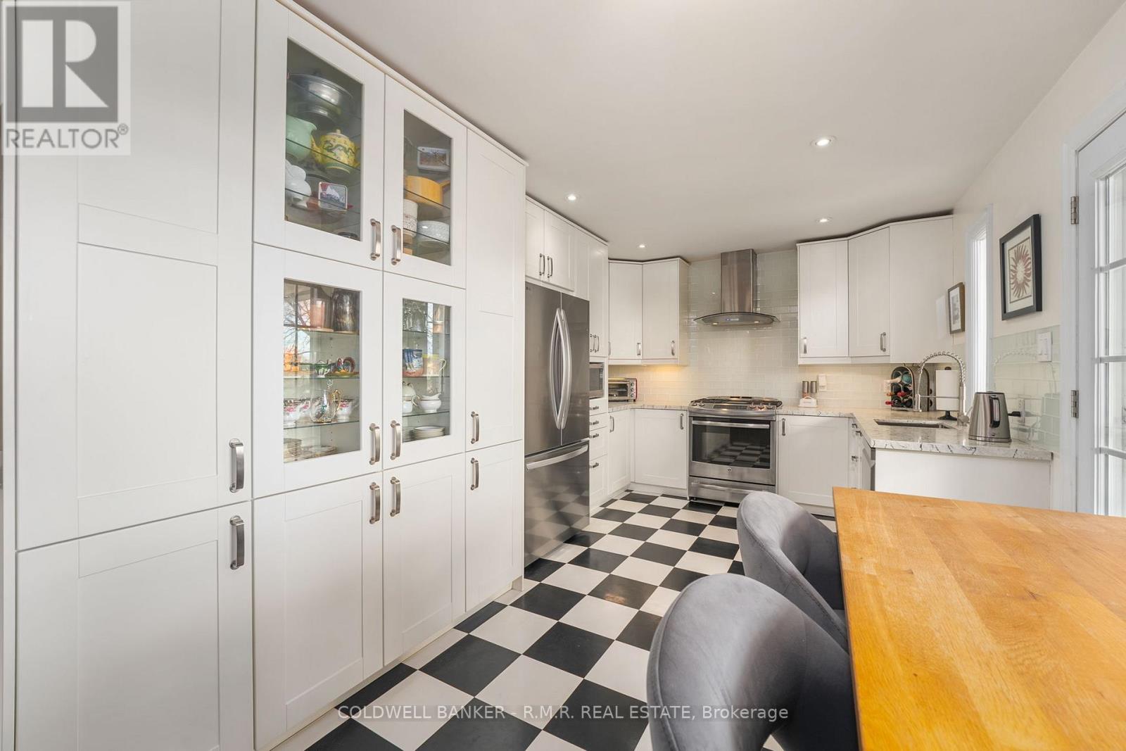 126 PARK STREET - 15