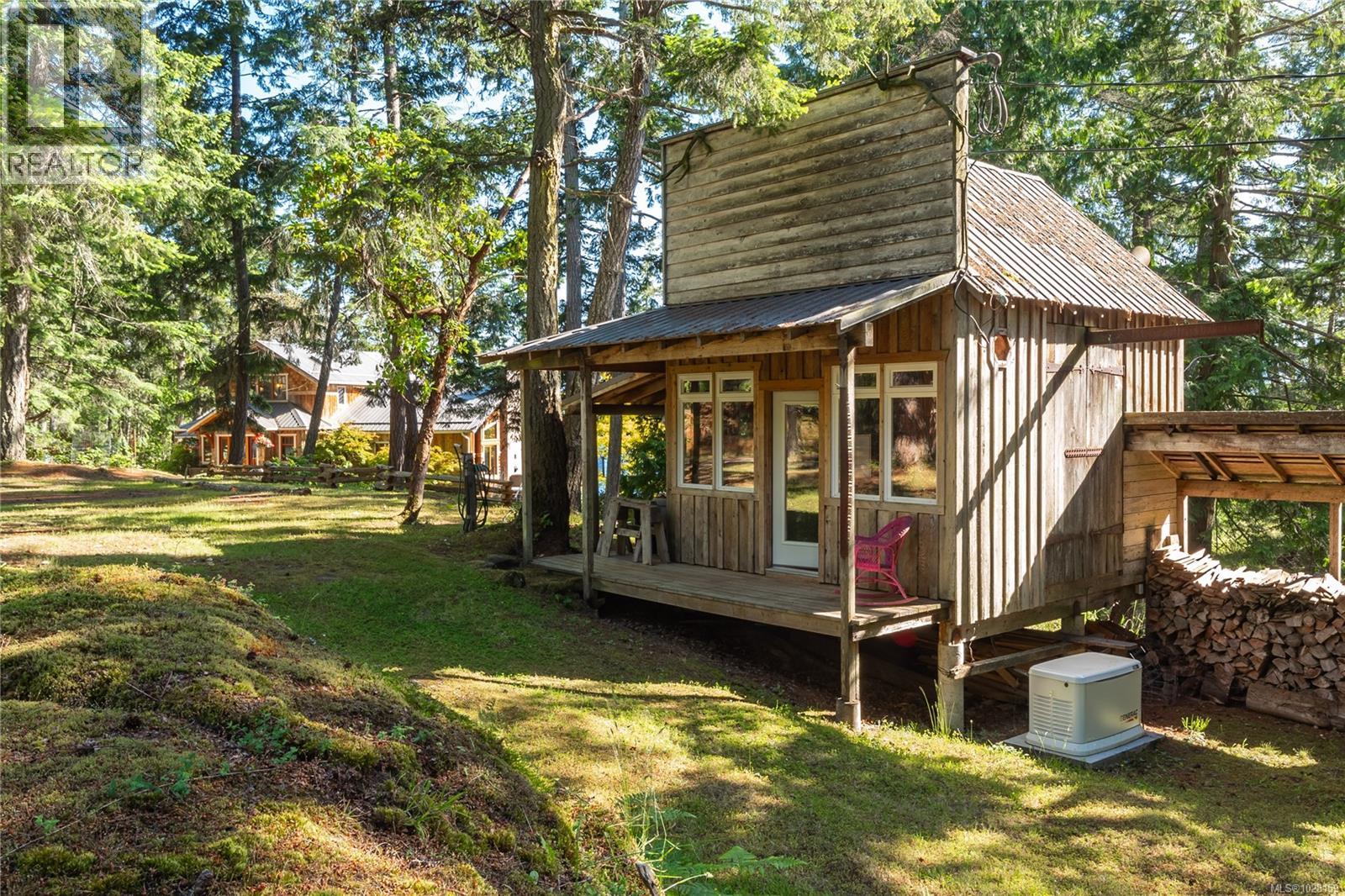  225 Sea Meadow Drive, Gabriola Island