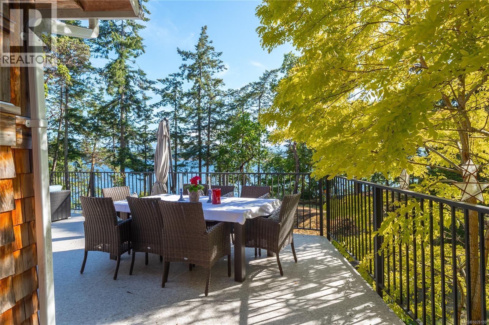  225 Sea Meadow Drive, Gabriola Island