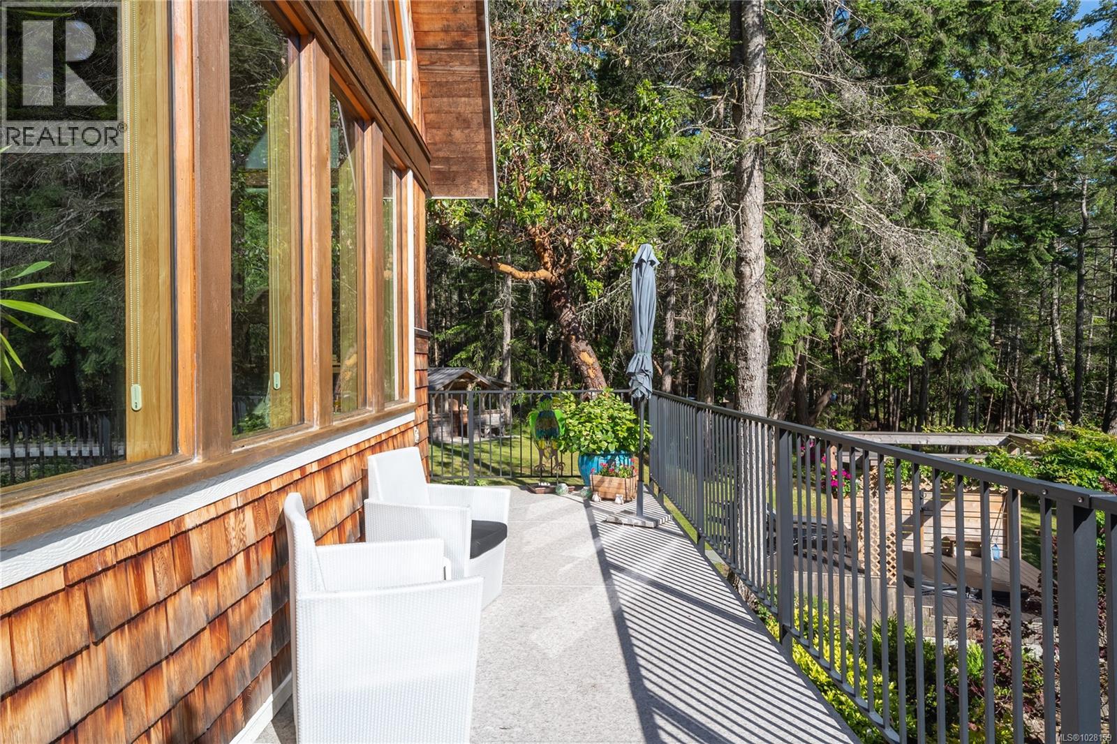 225 Sea Meadow Drive, Gabriola Island