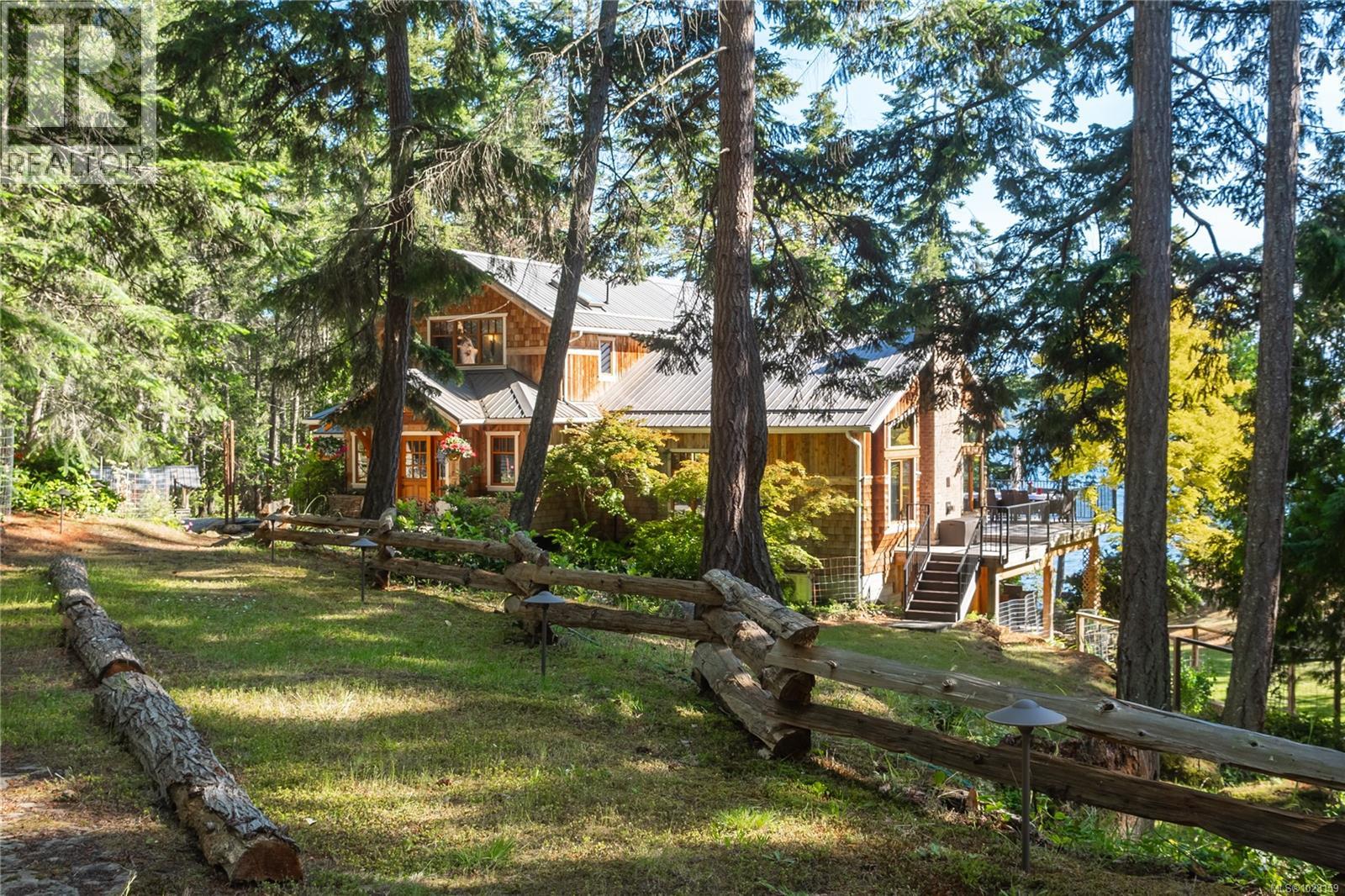 225 Sea Meadow Drive, Gabriola Island