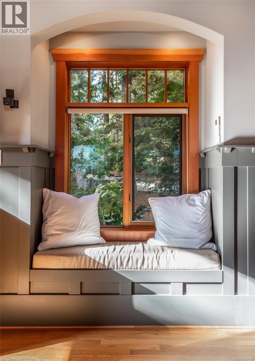  225 Sea Meadow Drive, Gabriola Island