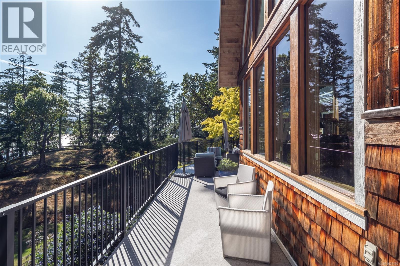  225 Sea Meadow Drive, Gabriola Island