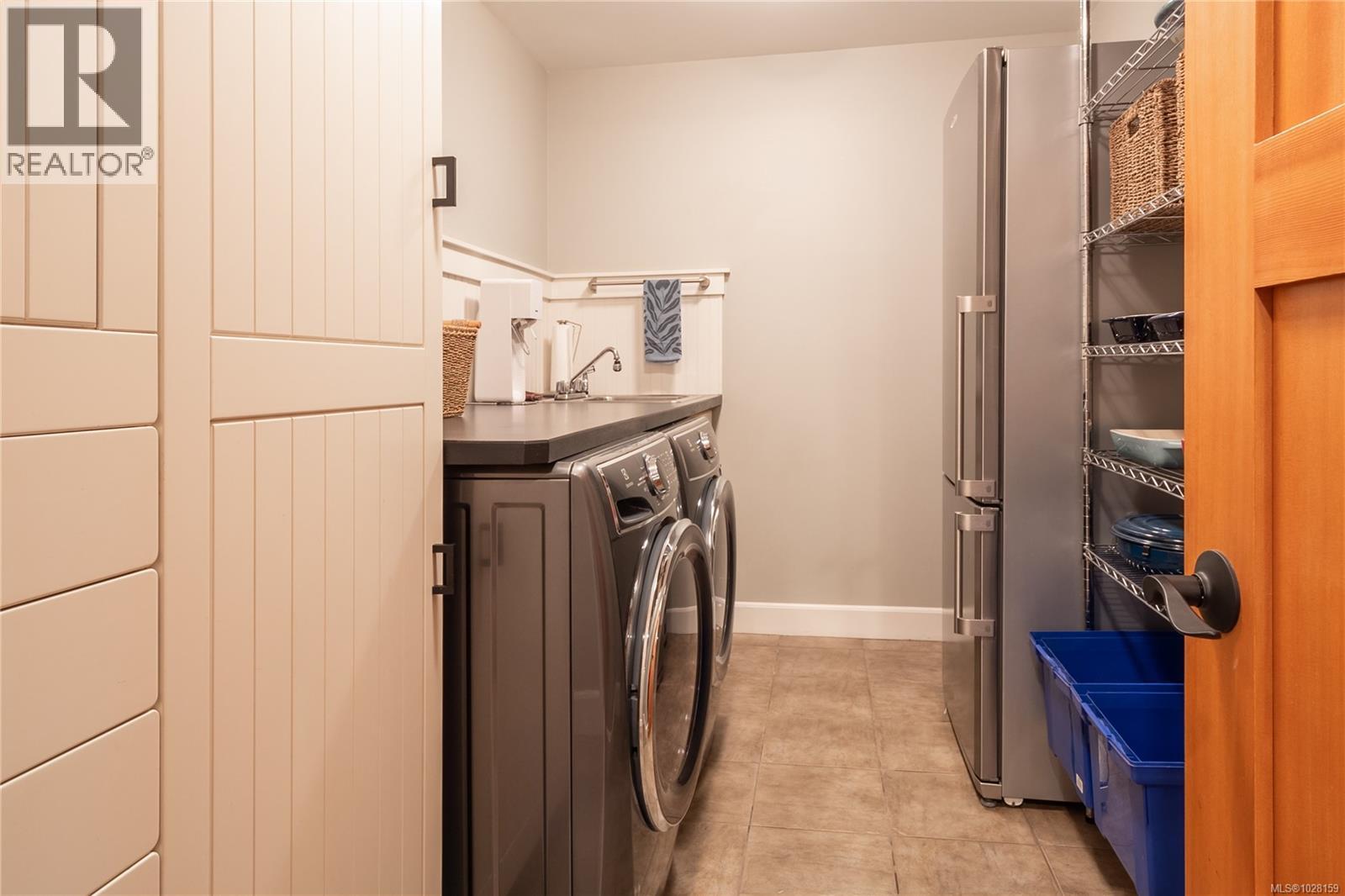  225 Sea Meadow Drive, Gabriola Island