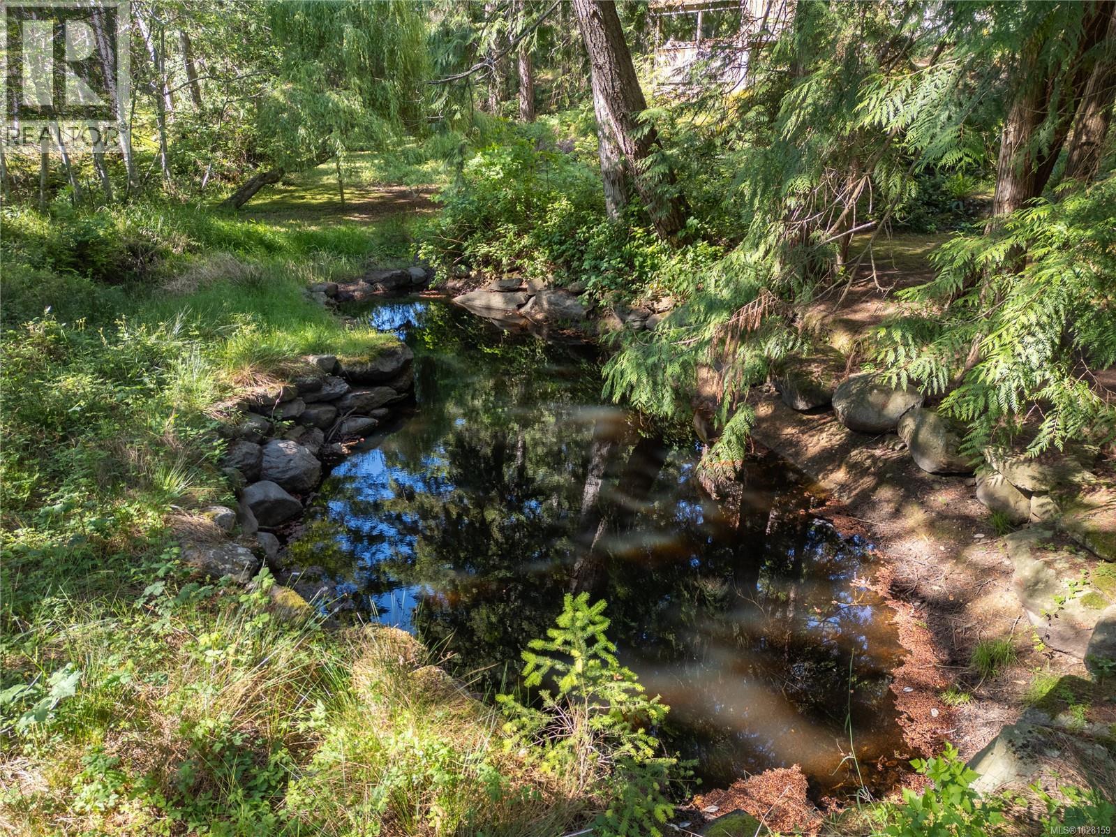  225 Sea Meadow Drive, Gabriola Island