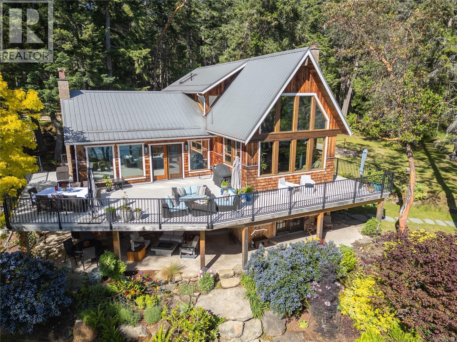  225 Sea Meadow Drive, Gabriola Island