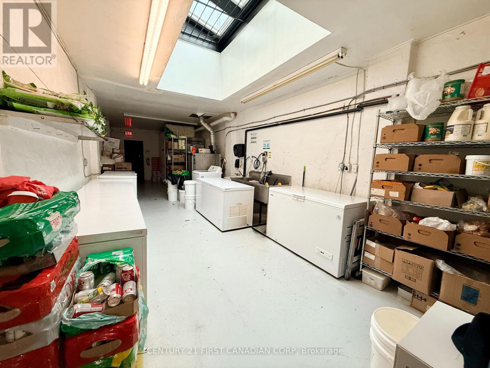244 DUNDAS STREET Property Photo