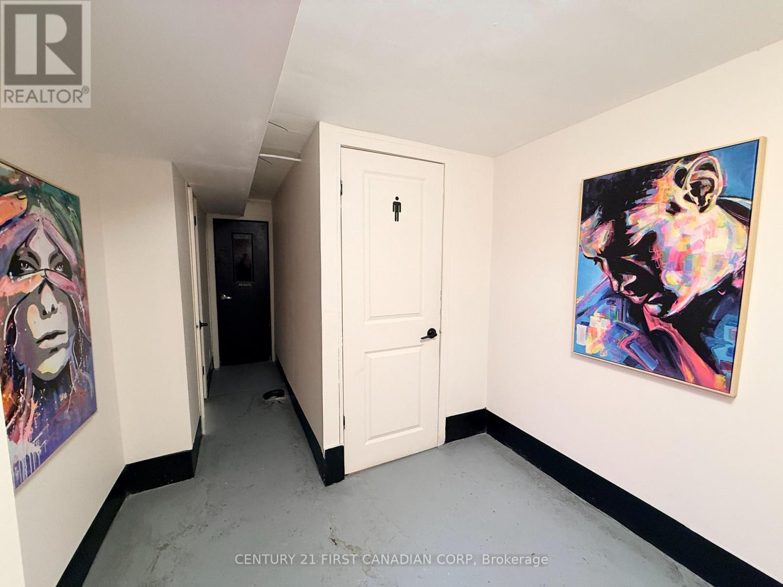 244 DUNDAS STREET Property Photo