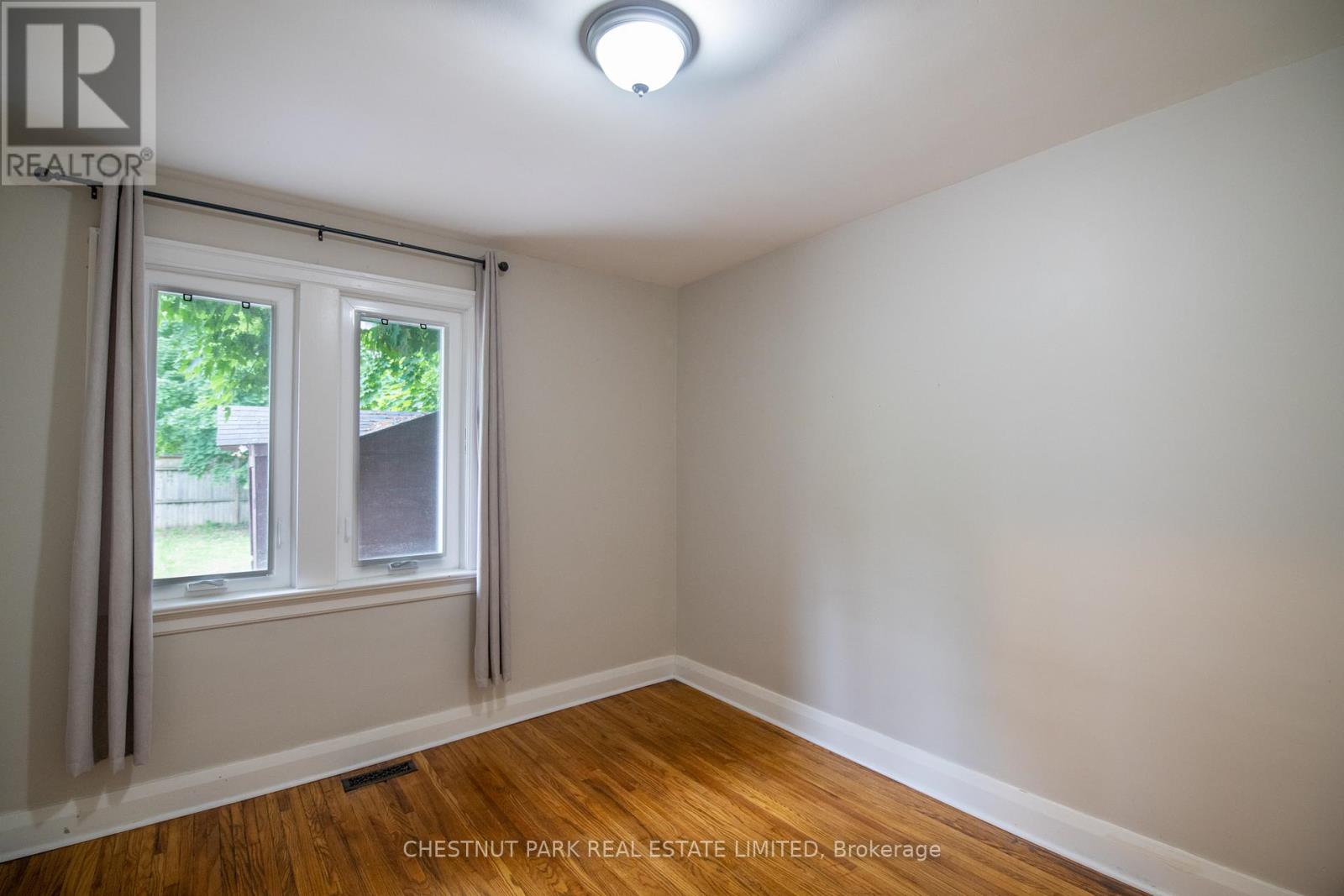 174 GIBBONS STREET - 10