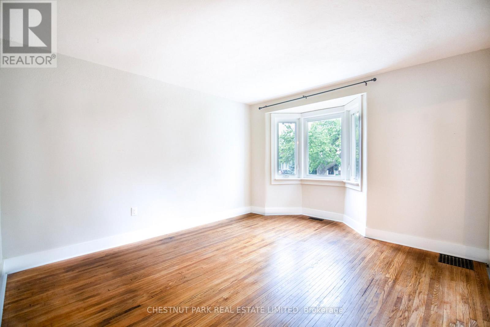 174 GIBBONS STREET - 4
