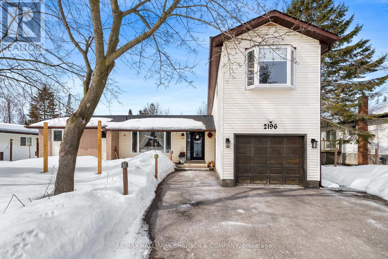 2196 RICHARD STREET - 2