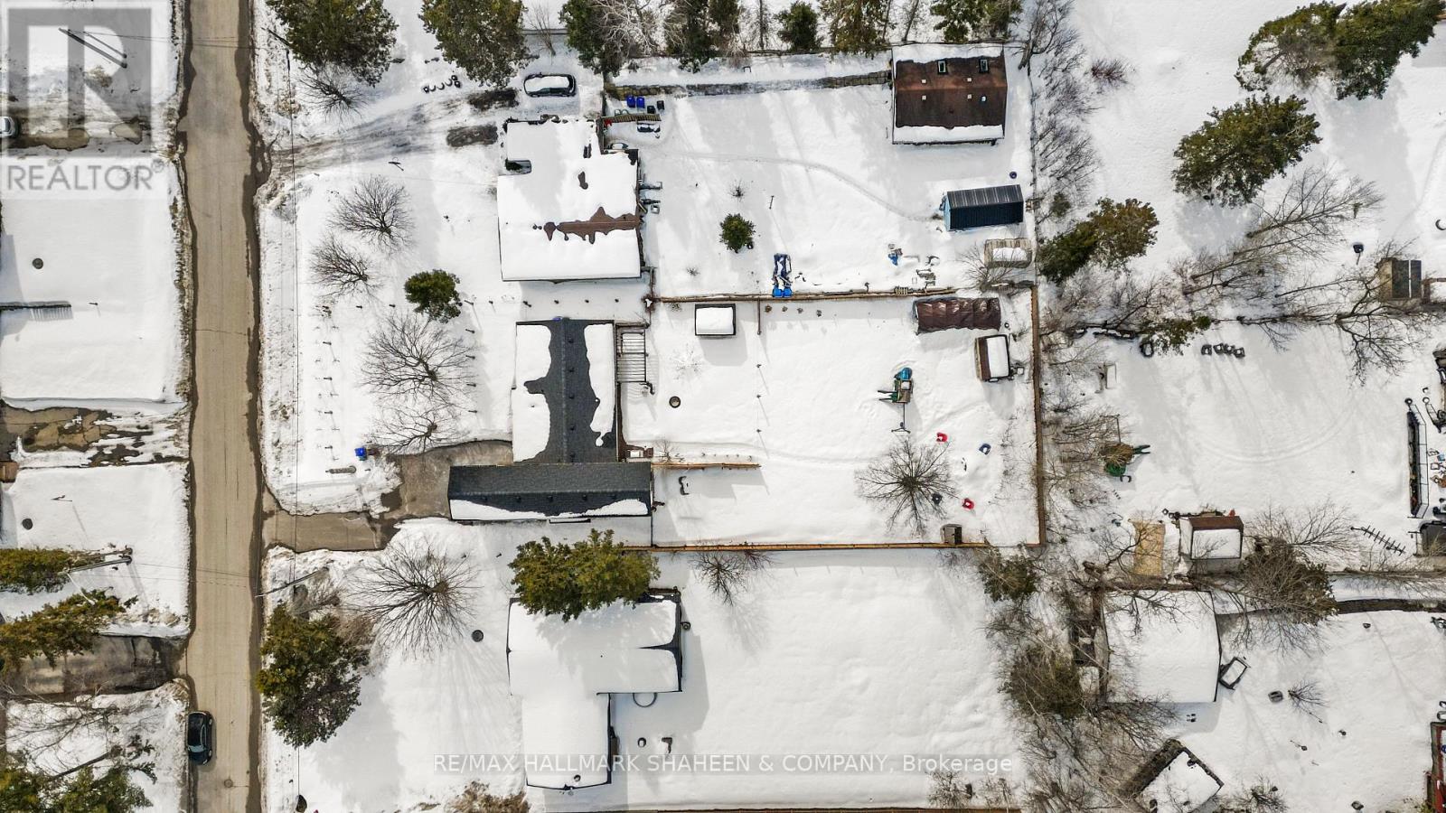 2196 RICHARD STREET - 7