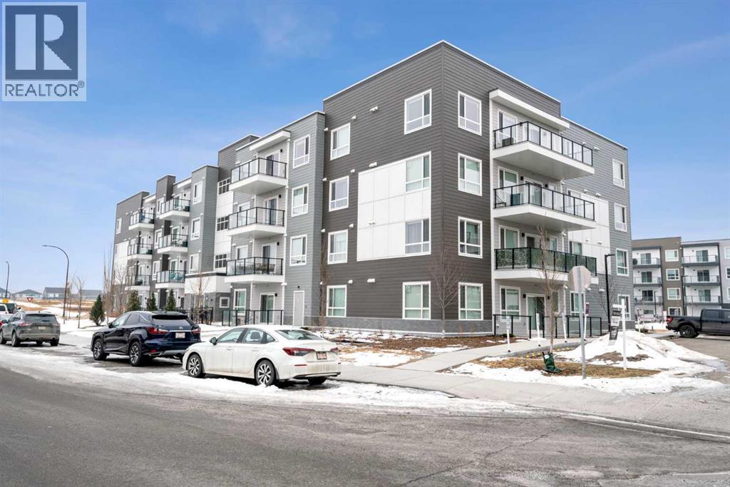 Single Family House for Sale in   Carringham Gate NW Carrington Calgary 