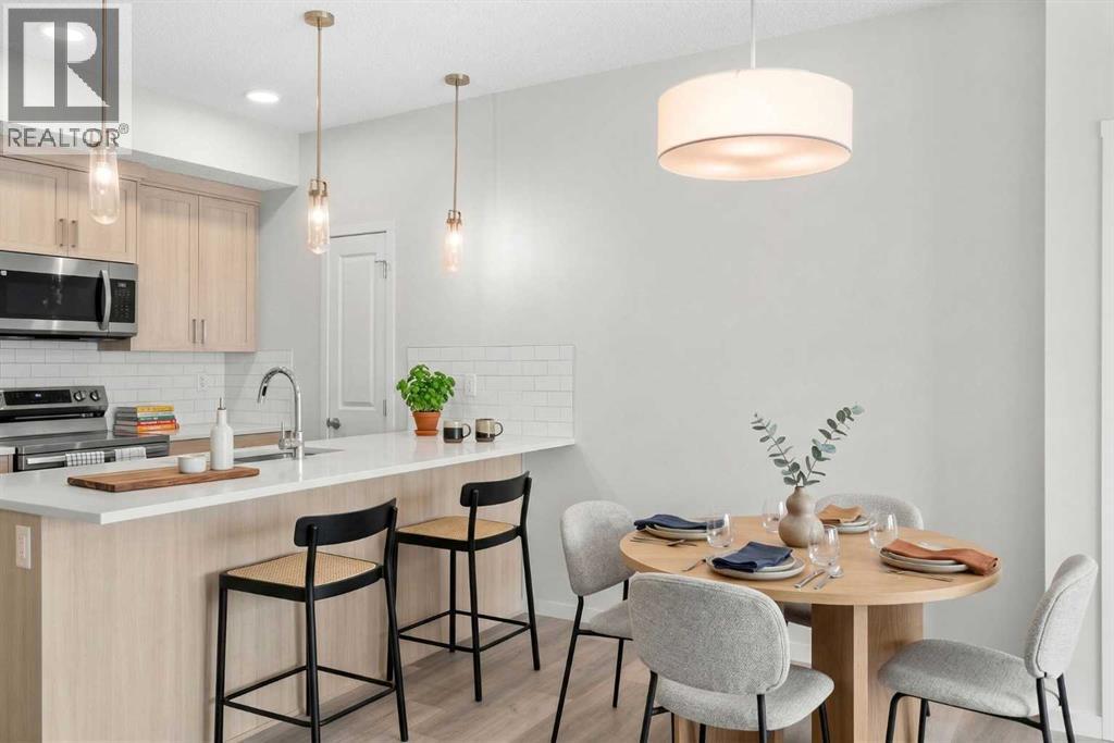 2411, 33 Carringham Gate NW, Calgary, Alberta