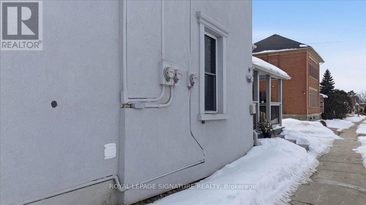 42 YORK STREET - 26