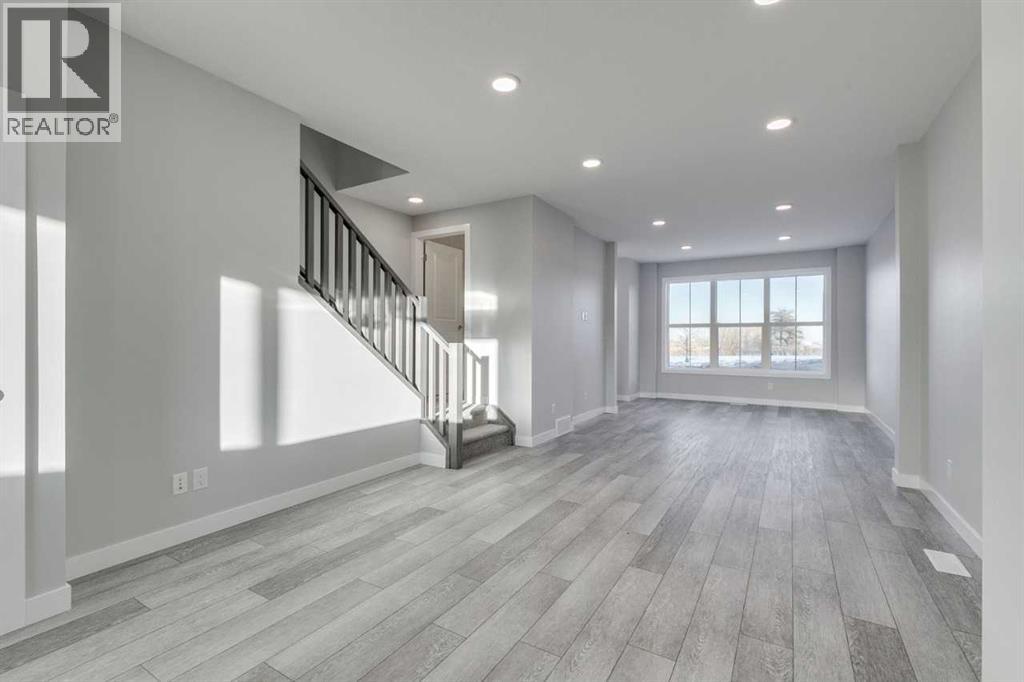 Single Family House for Sale in  Silverton Glen Way SW Silverado Calgary 