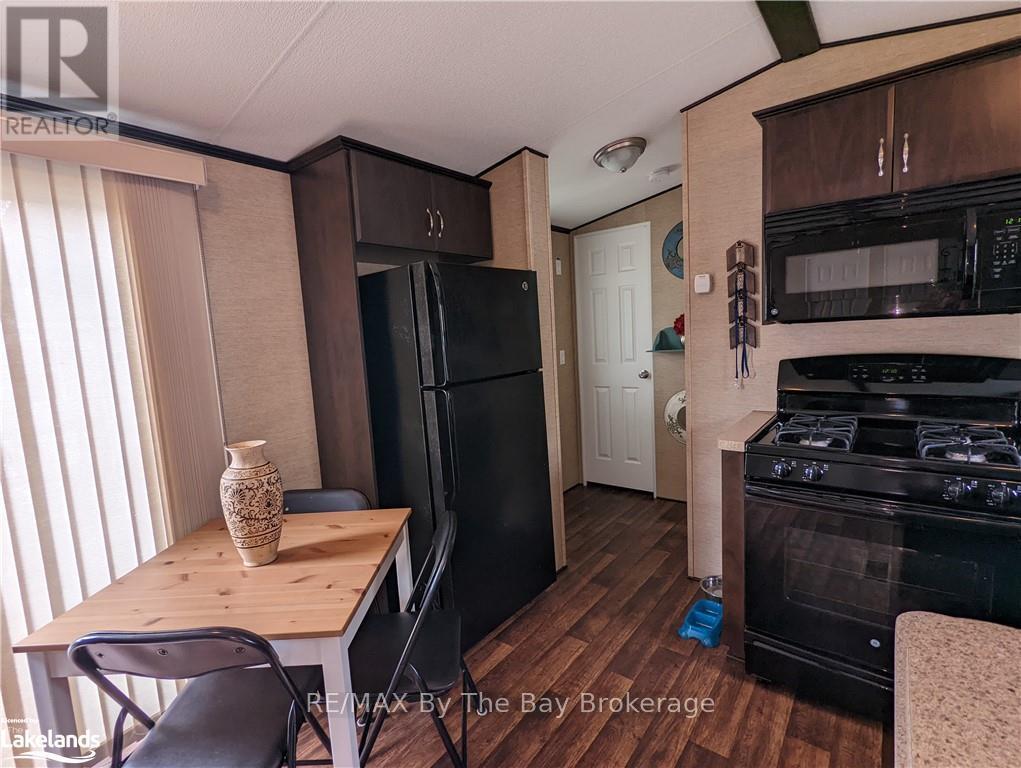 16 KENORA TRAIL - 10